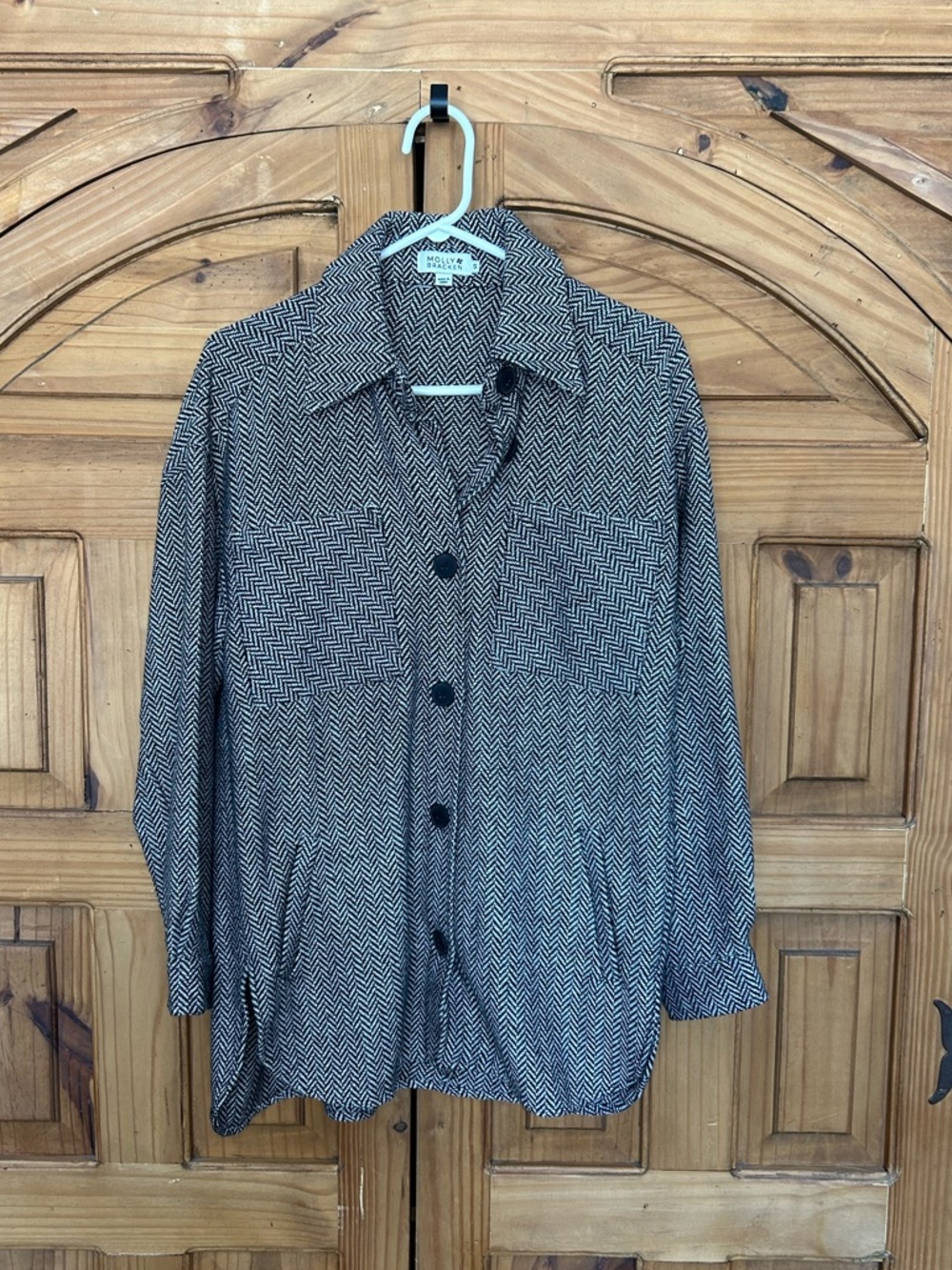 NWOT MOLLY BRACKEN Herringbone Shacket